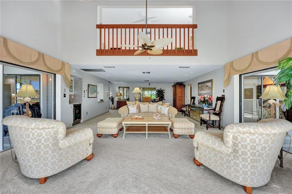 MARCO BEACH - Residential