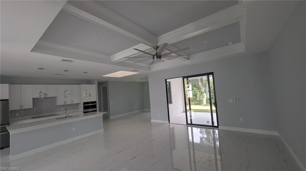 SAN CARLOS ESTATES - Residential