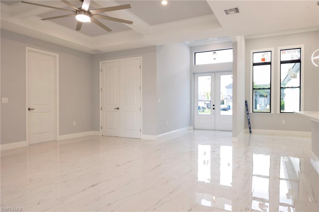 SAN CARLOS ESTATES - Residential