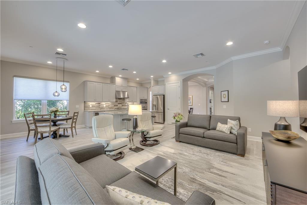 PEBBLE POINTE - Residential