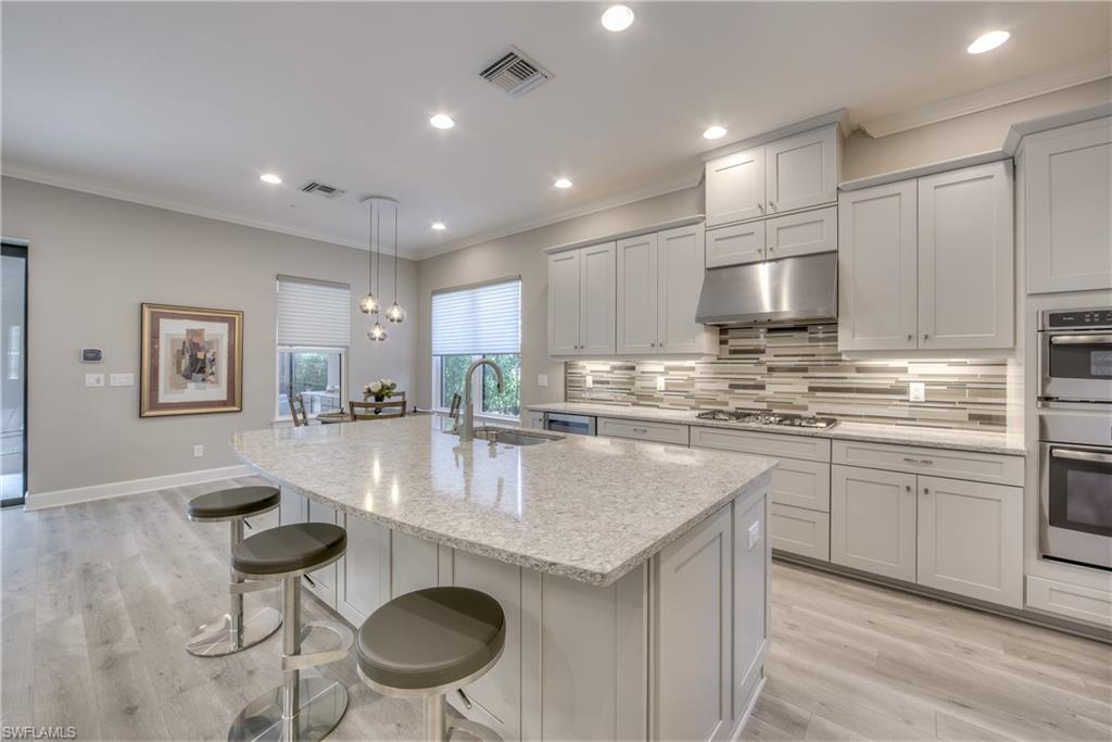 PEBBLE POINTE - Residential