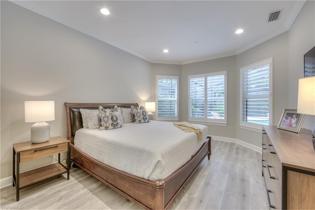 PEBBLE POINTE - Residential
