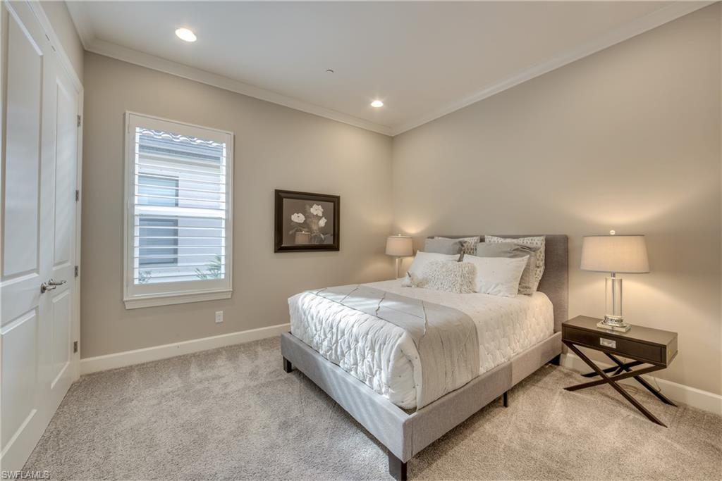 PEBBLE POINTE - Residential
