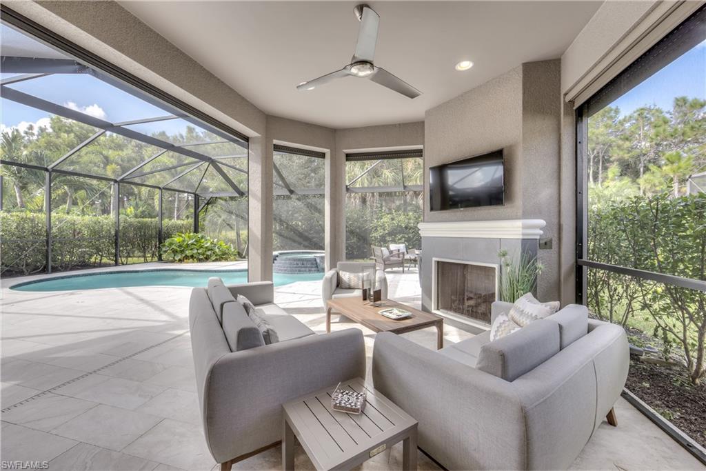 PEBBLE POINTE - Residential