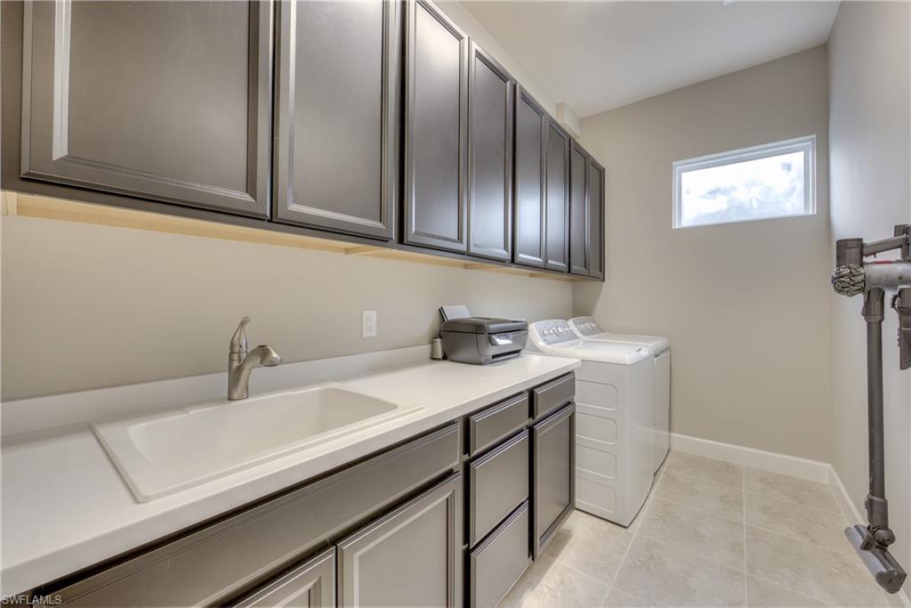 PEBBLE POINTE - Residential