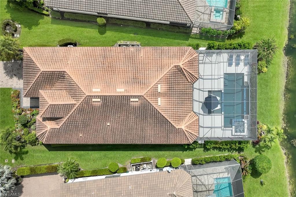 ESPLANADE - Residential