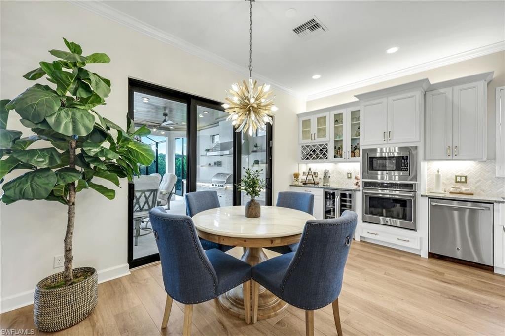 ESPLANADE - Residential