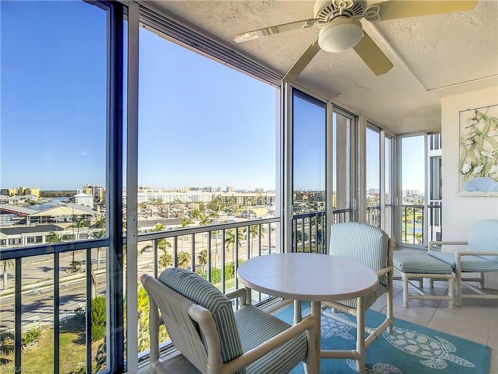 CRECIENTE CONDO EAST - Residential