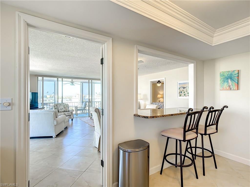CRECIENTE CONDO EAST - Residential