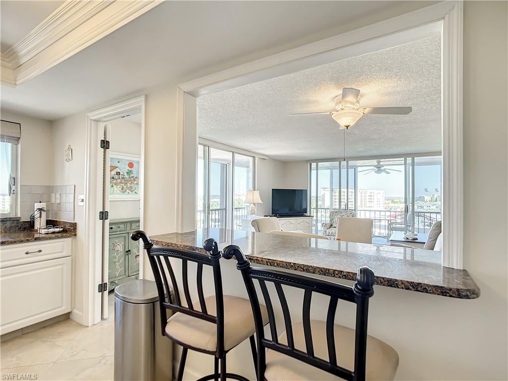 CRECIENTE CONDO EAST - Residential