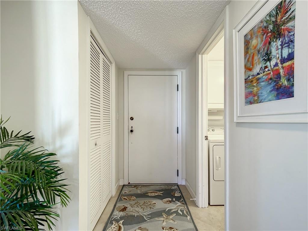 CRECIENTE CONDO EAST - Residential