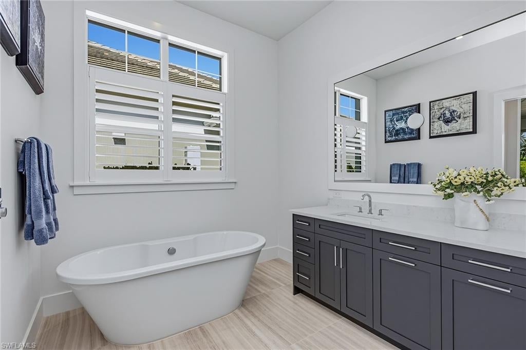 OYSTER HARBOR - Residential