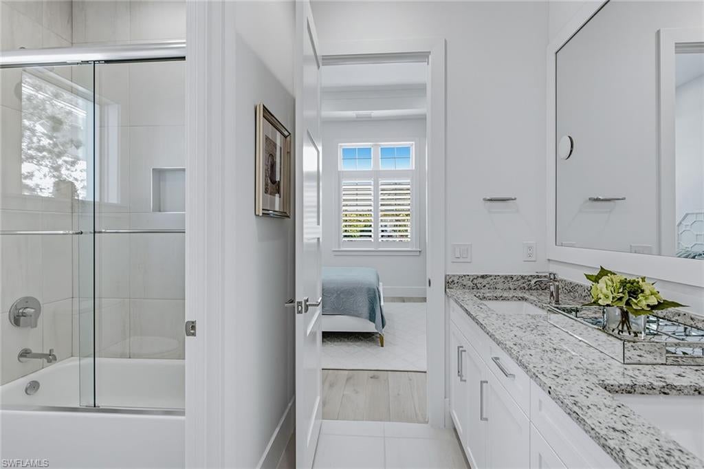 OYSTER HARBOR - Residential