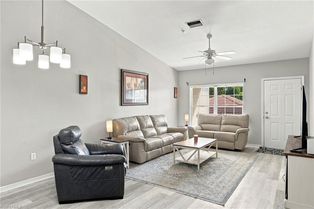 BERMUDA RIDGE - Residential