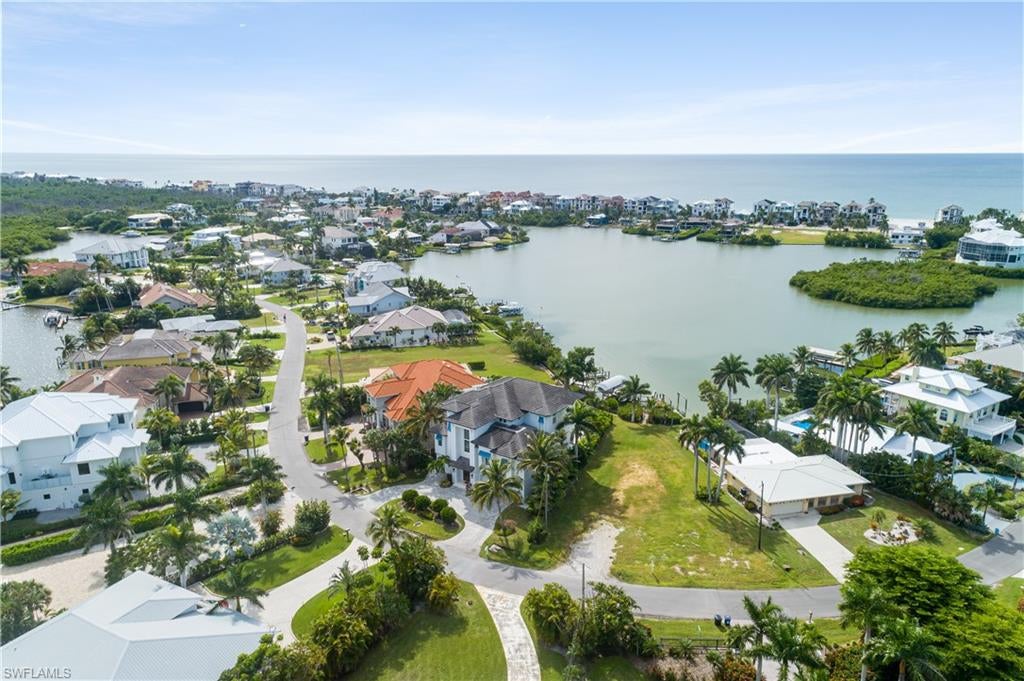 CAROLANDS - Residential