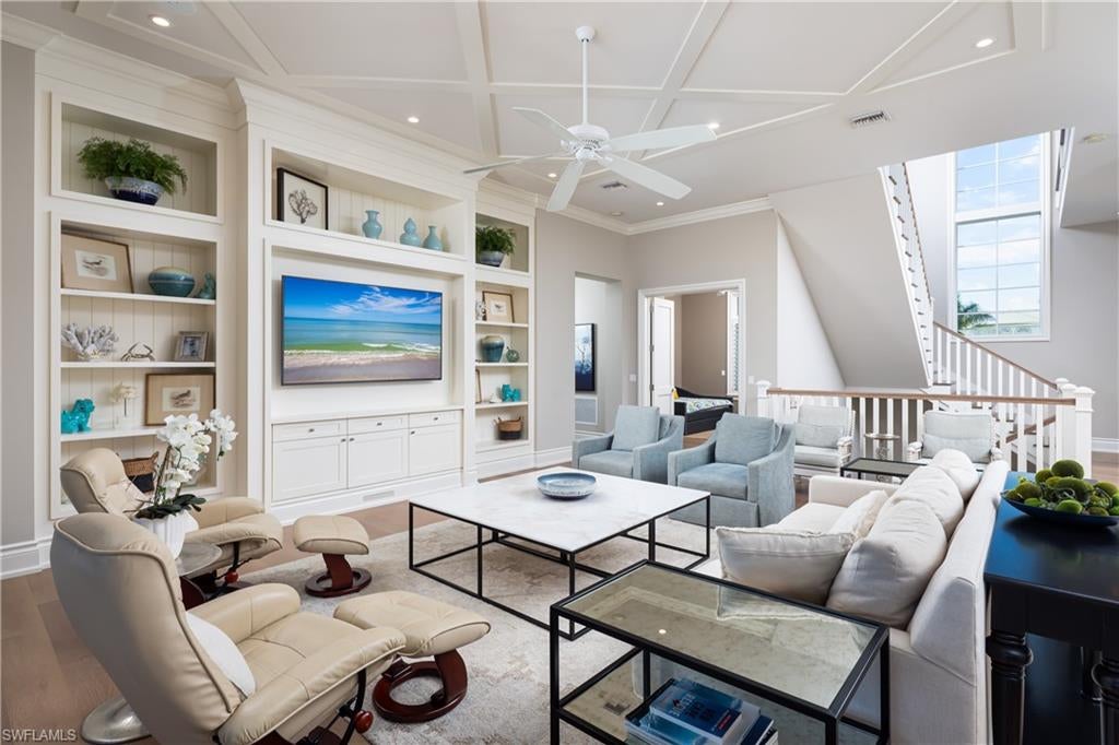 CAROLANDS - Residential