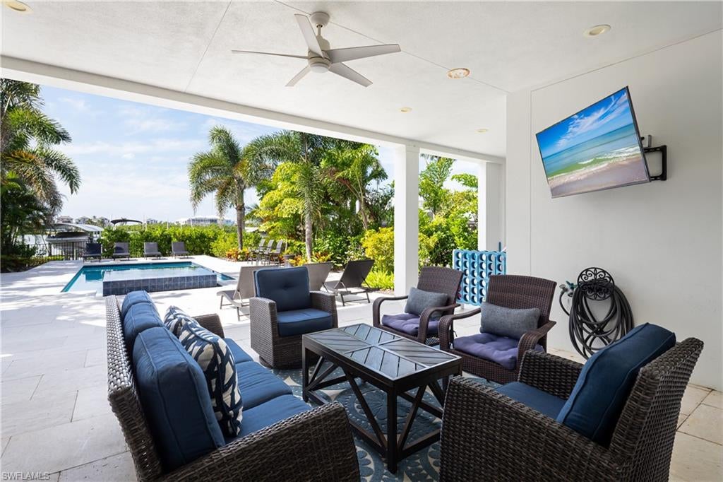 CAROLANDS - Residential