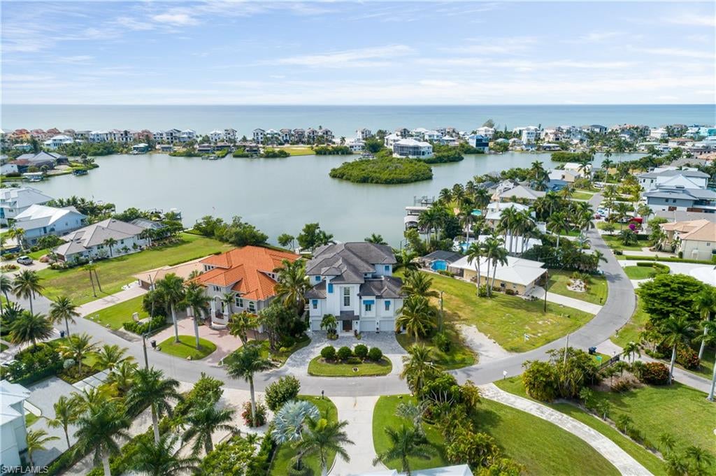 CAROLANDS - Residential