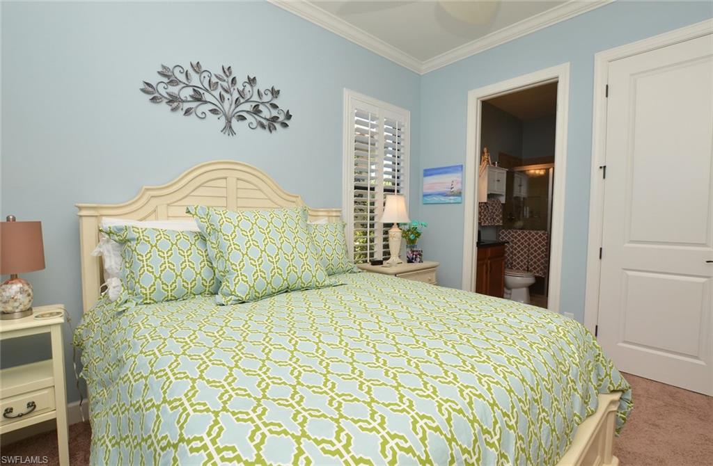 PEBBLE POINTE - Residential