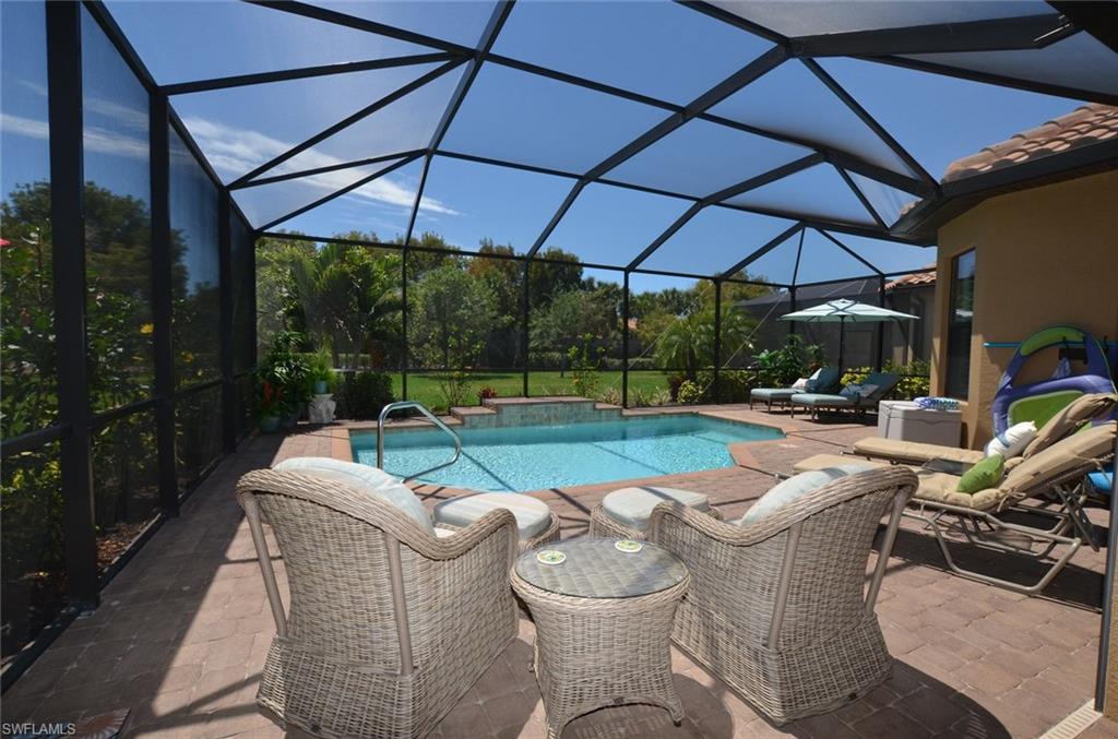 PEBBLE POINTE - Residential