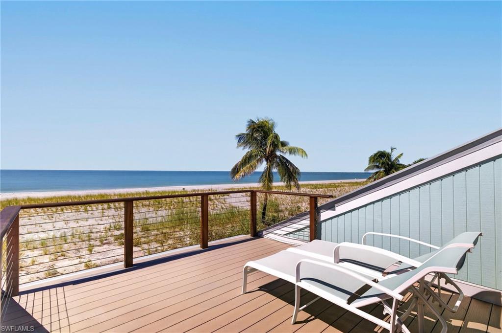 BEACH HOMES - Residential