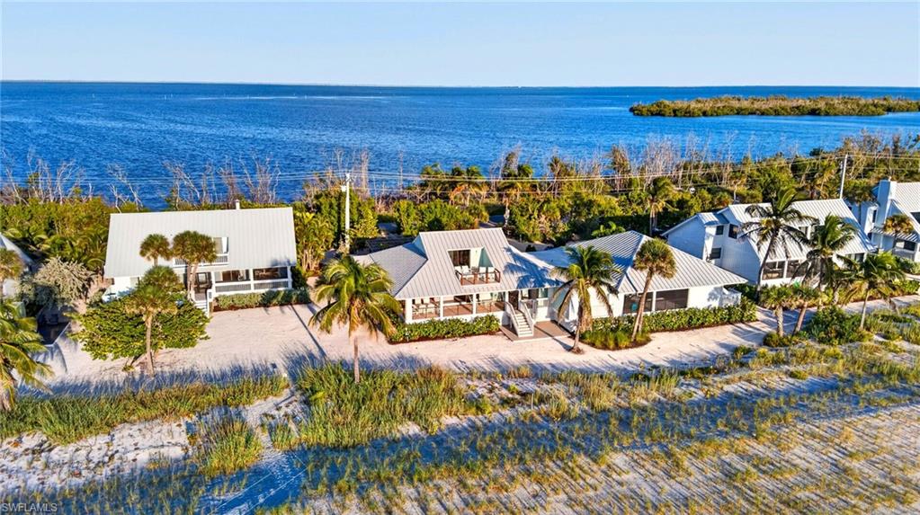 BEACH HOMES - Residential