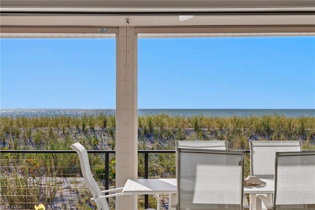 BEACH HOMES - Residential