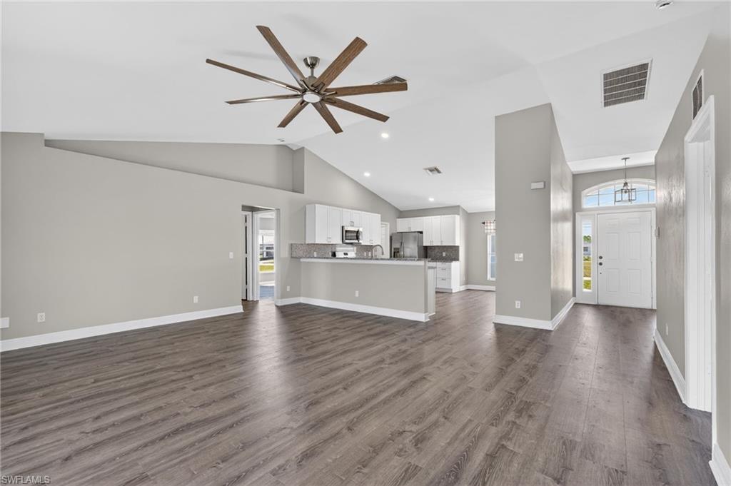 CAPE CORAL - Residential