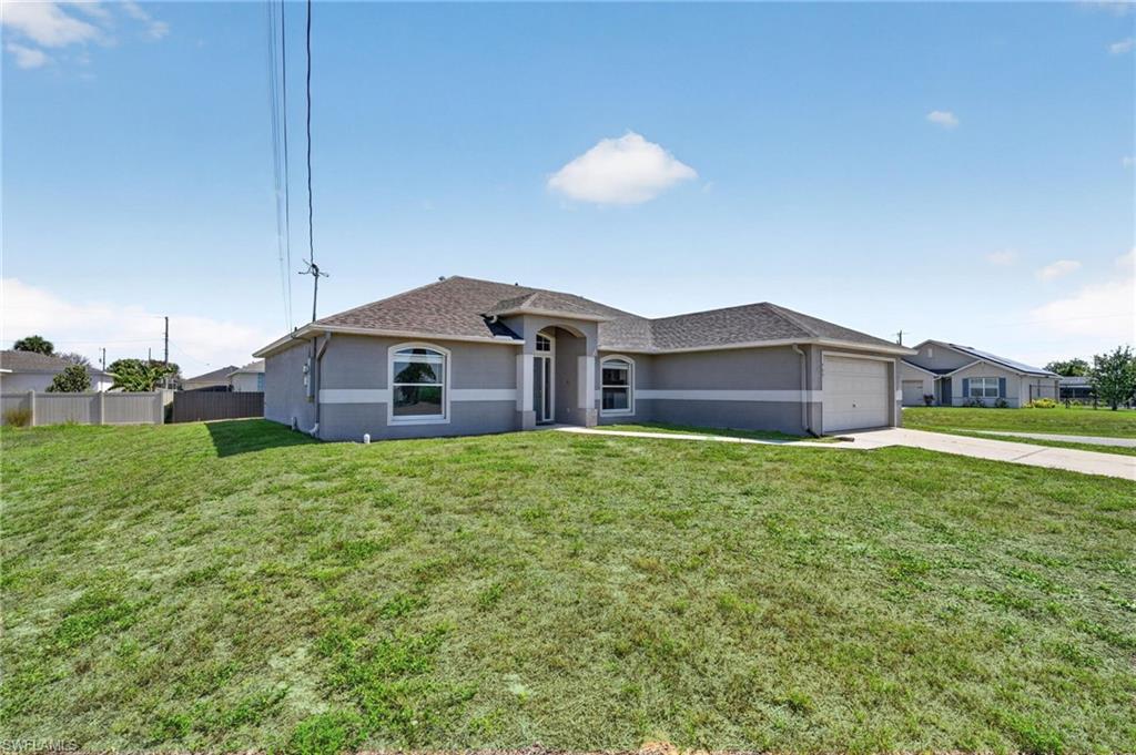 CAPE CORAL - Residential