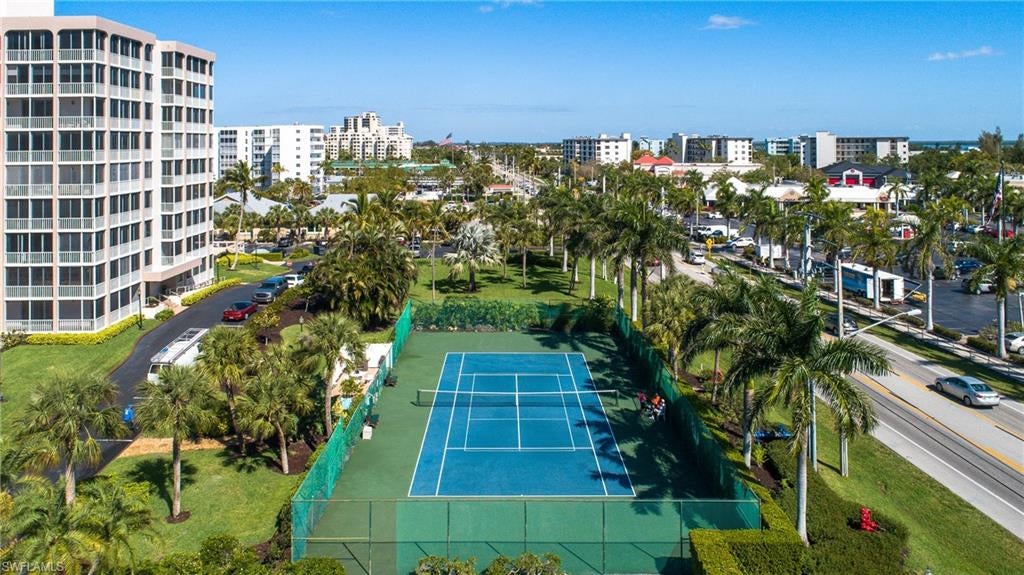 CRECIENTE CONDO SOUTH - Residential