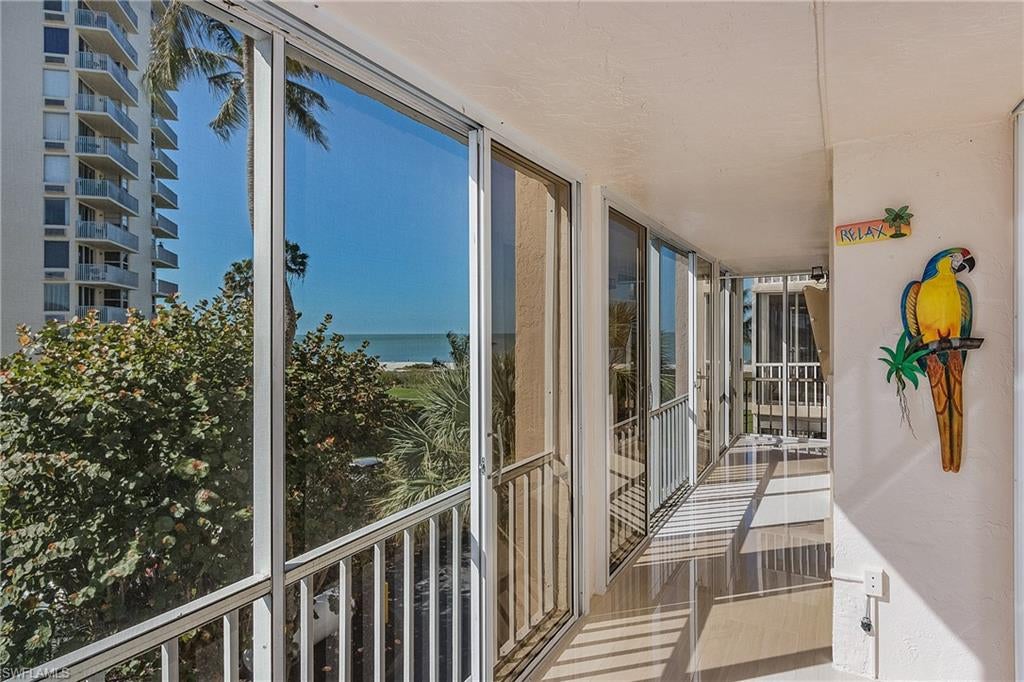 CRECIENTE CONDO SOUTH - Residential