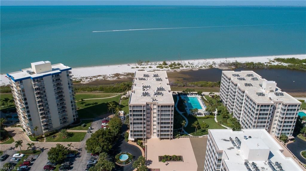 CRECIENTE CONDO SOUTH - Residential