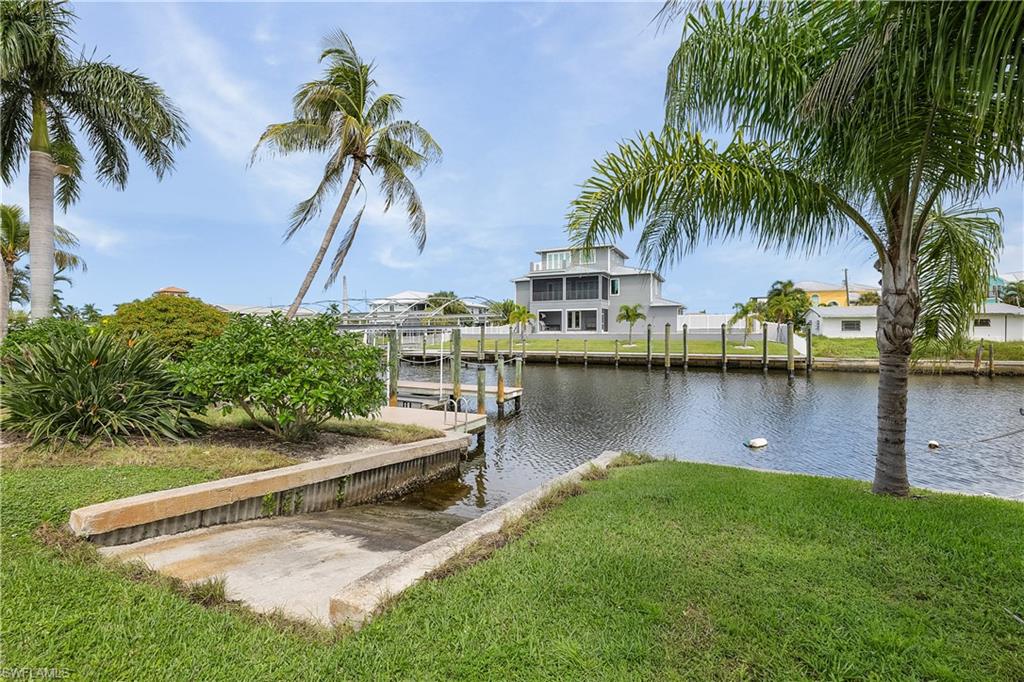 BAYVIEW ACRES - Residential