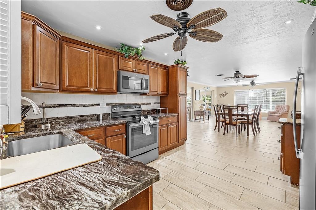 BAYVIEW ACRES - Residential