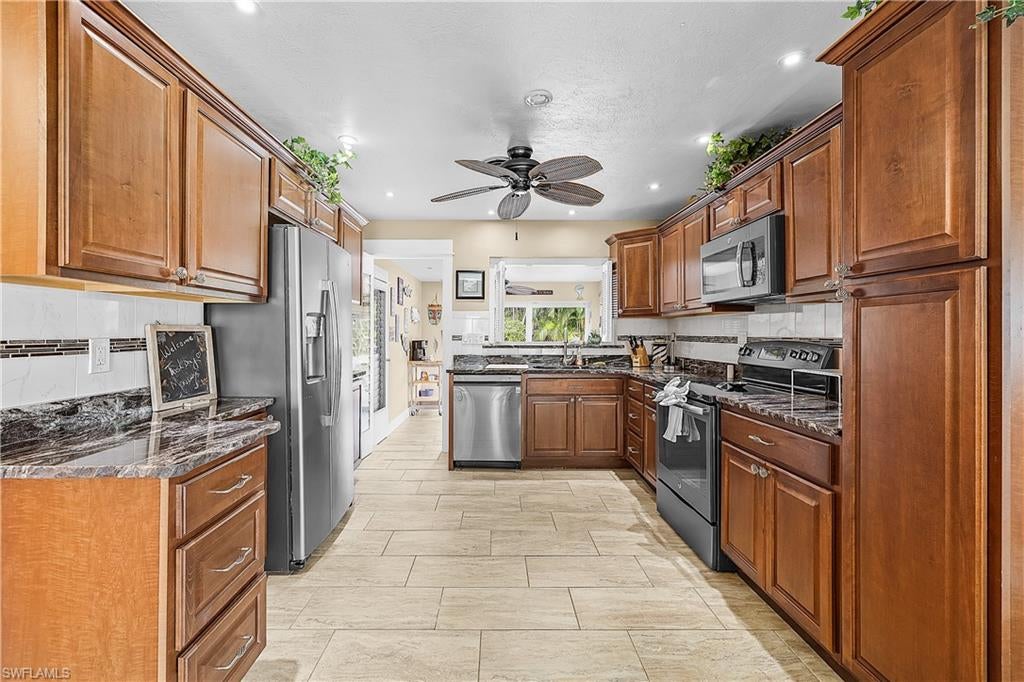BAYVIEW ACRES - Residential