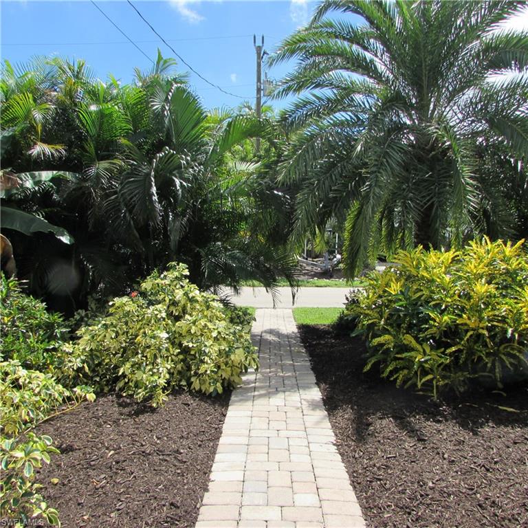 BAYVIEW ACRES - Residential