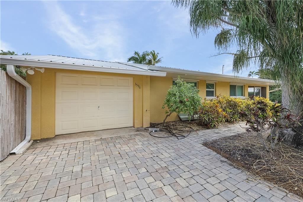 BAYVIEW ACRES - Residential