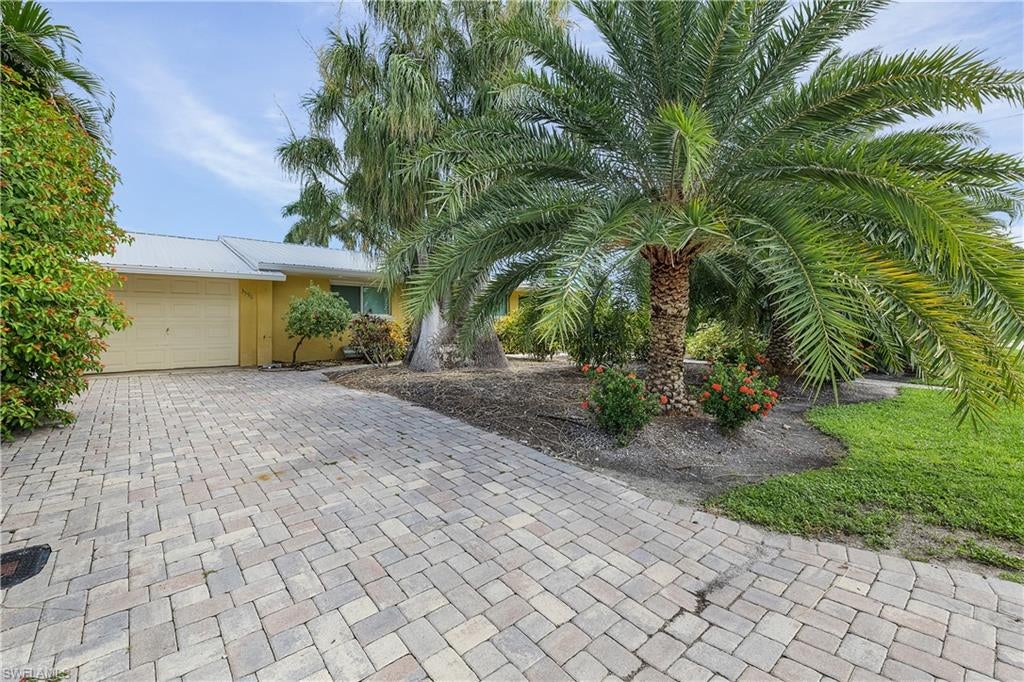 BAYVIEW ACRES - Residential