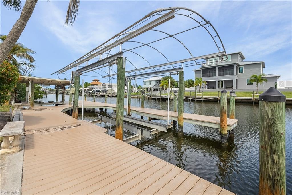 BAYVIEW ACRES - Residential