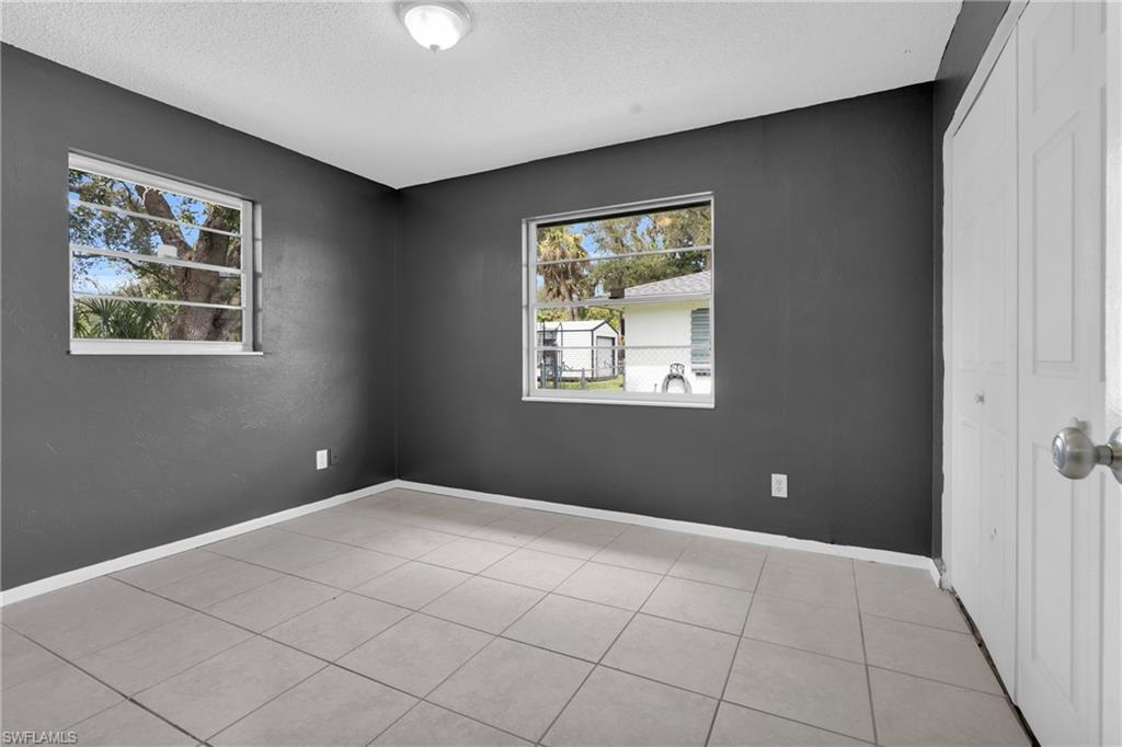 CAMPBELL ACRES - Residential