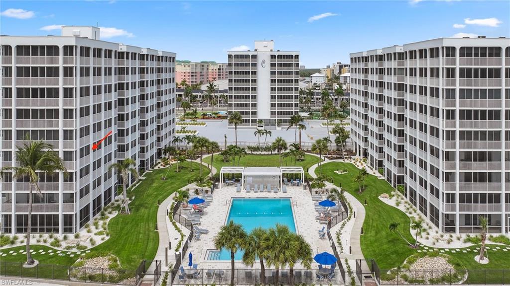 CRECIENTE CONDO NORTH - Residential
