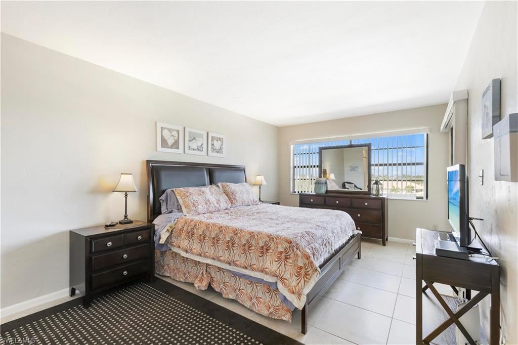 ANGLERS COVE - Residential