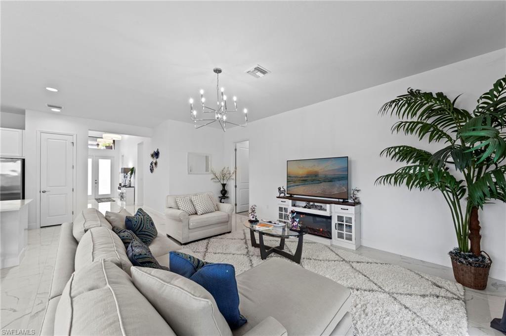 RIVERCREEK IN ESTERO - Residential