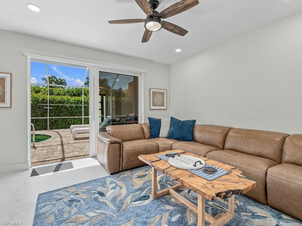 MARCO HIGHLANDS - Residential