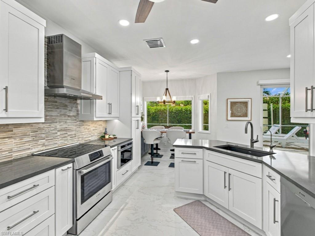MARCO HIGHLANDS - Residential