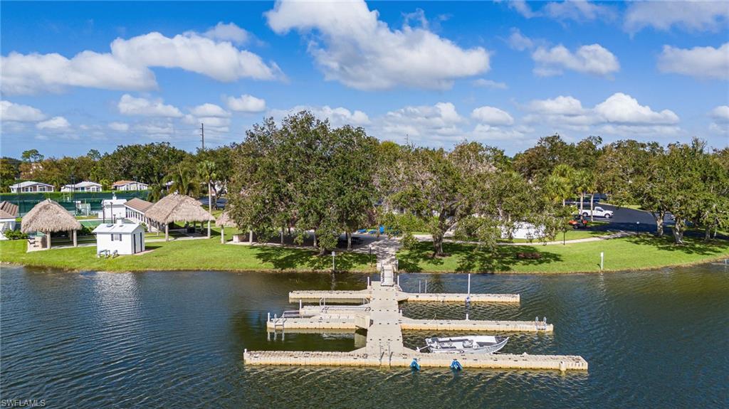 CRYSTAL LAKE RV RESORT - Residential