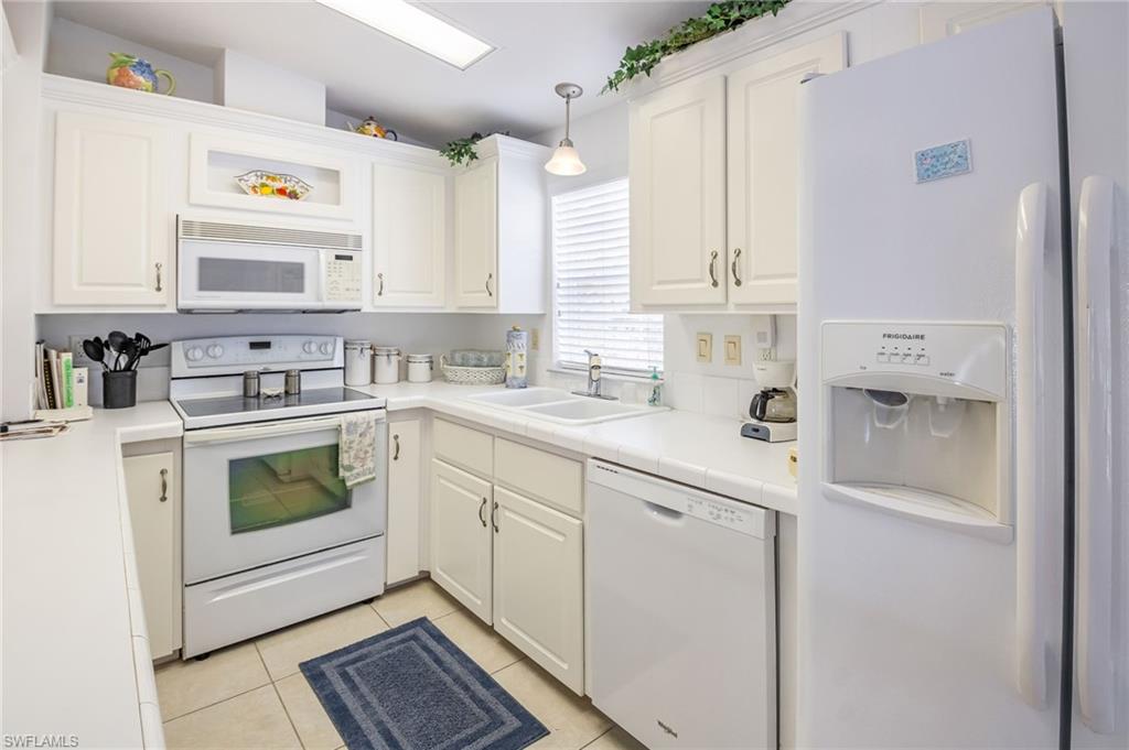 CRYSTAL LAKE RV RESORT - Residential