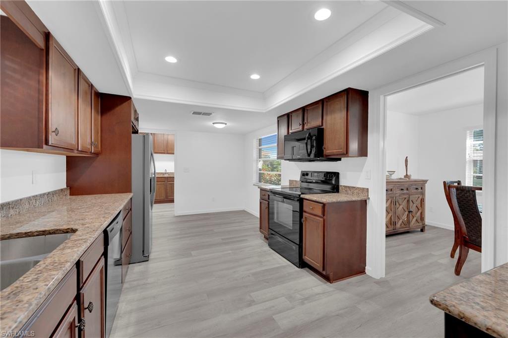 WHISKEY CREEK VILLAGE GREEN - Residential