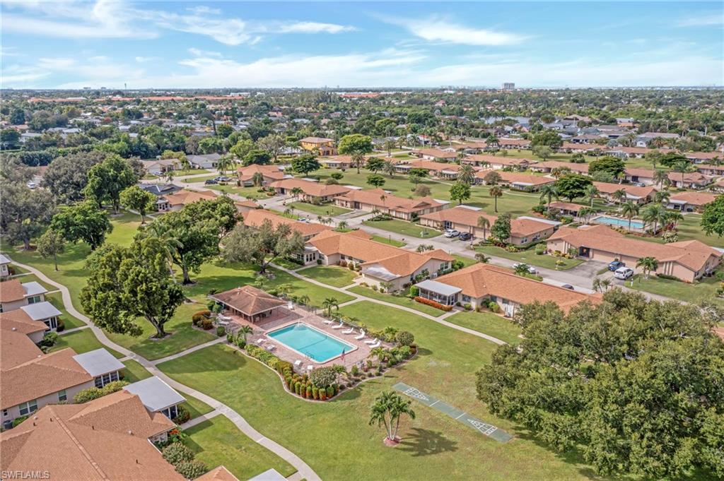 WHISKEY CREEK VILLAGE GREEN - Residential