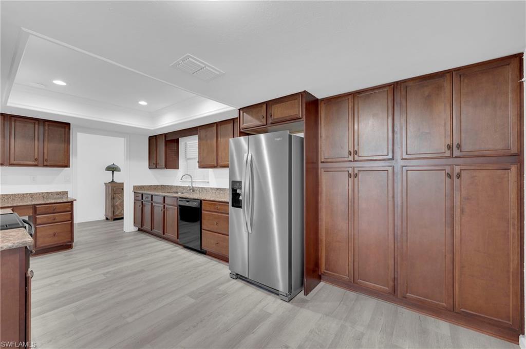 WHISKEY CREEK VILLAGE GREEN - Residential